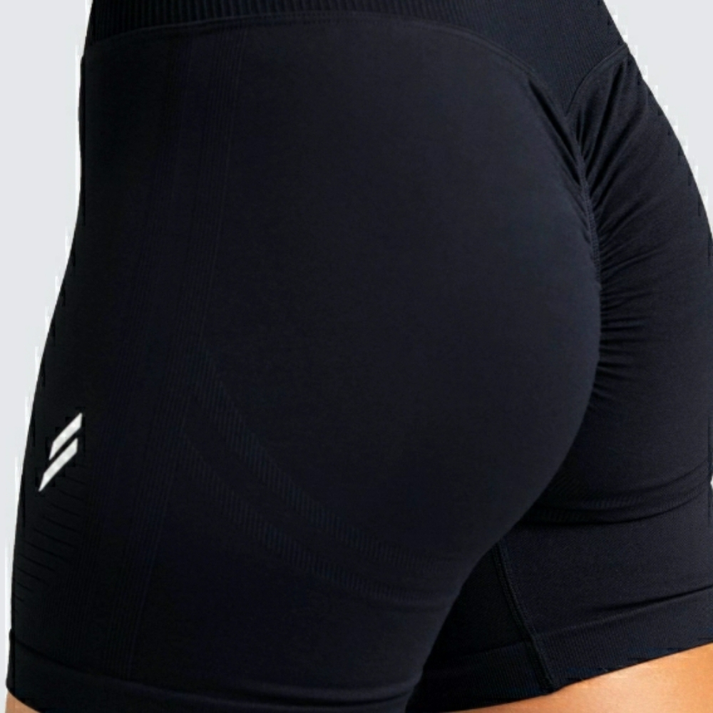 DYE SCRUNCH SHORTS